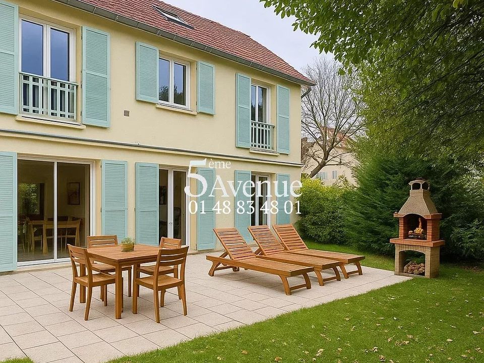 Villa i Saint-Maur-des-Fossés, Val-de-Marne - foto 1