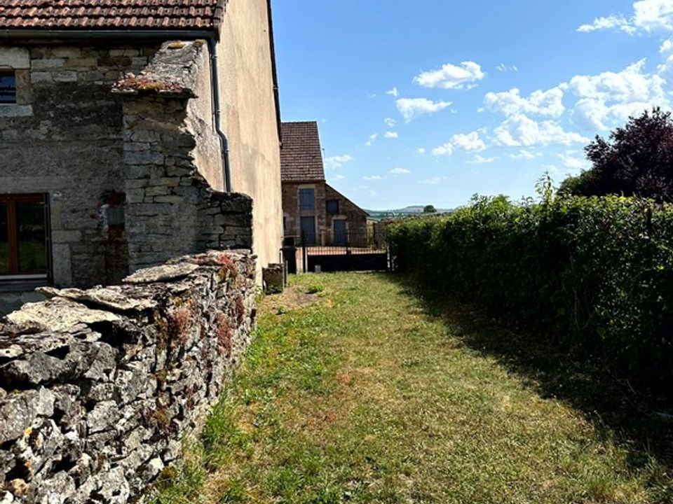 Landsbyhus i Pouilly-en-Auxois, Cote-d'Or - foto 5