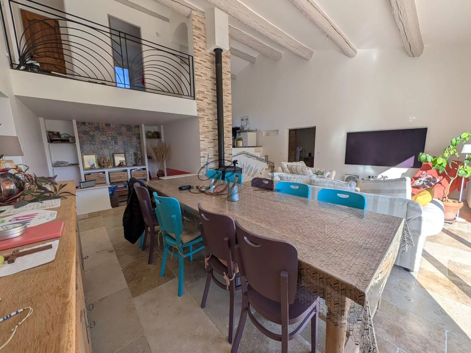 Villa i La Tour-d'Aigues, Vaucluse - foto 1