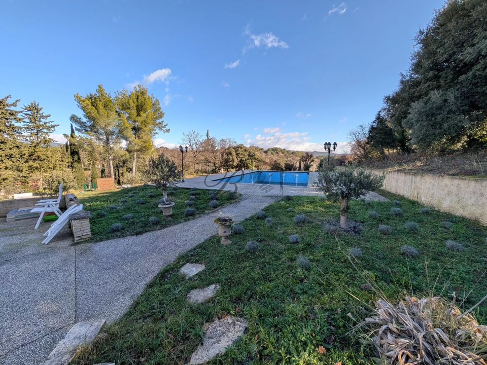 Villa i La Tour-d'Aigues, Vaucluse - foto 2