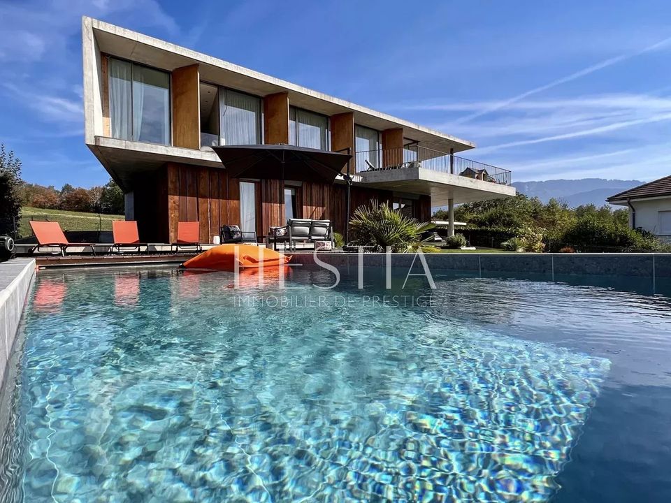 Villa i Annecy-le-Vieux, Haute-Savoie - foto 1