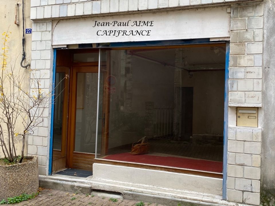 Byhus i Pont-Saint-Esprit, Gard - foto 1