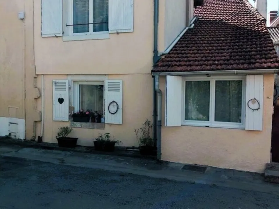 Landsbyhus i Saint-Germain, Vienne - foto 1