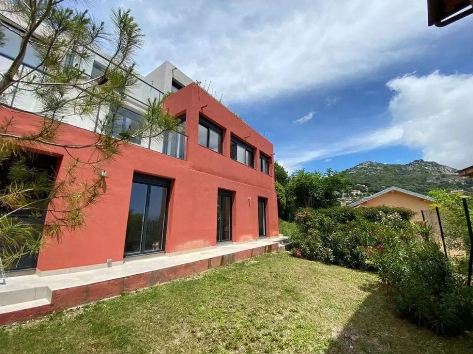 Villa i La Turbie, Alpes-Maritimes - foto 1