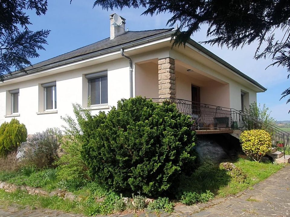 Villa i Lescure-Jaoul, Aveyron - bilde 1