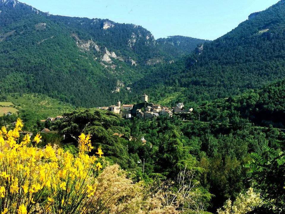 Helårsgrund i Mostuéjouls, Aveyron - foto 1