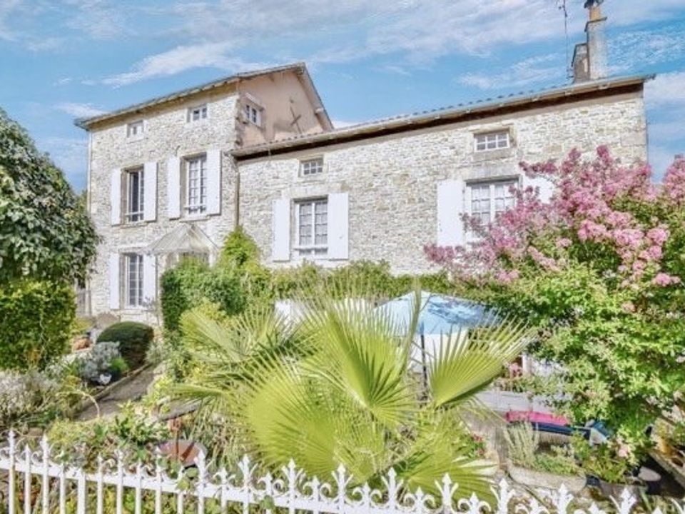 Landsbyhus i Vouleme, Vienne - bilde 1