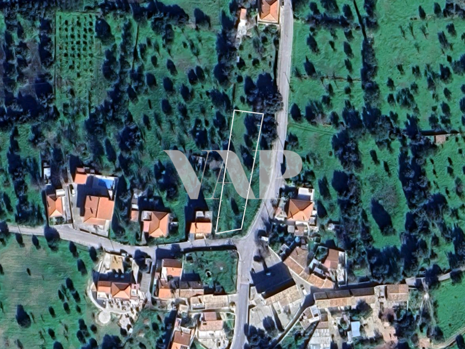 Helårsgrund i Sao Bras de Alportel, Faro - foto 1