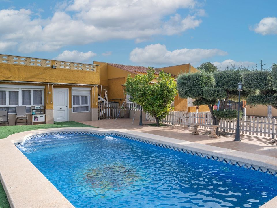 Villa i San Vicente Del Raspeig, Alicante - foto 1