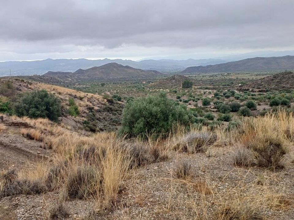 Helårsgrund i Urcal, Almeria - foto 1