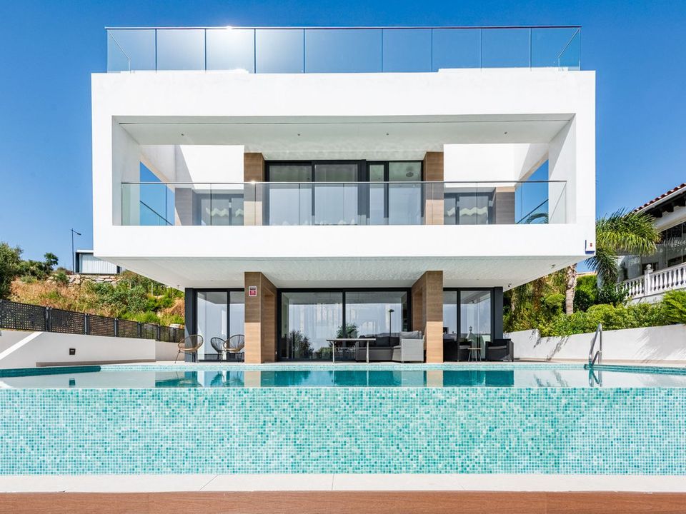 Villa i Estepona, Malaga - foto 1