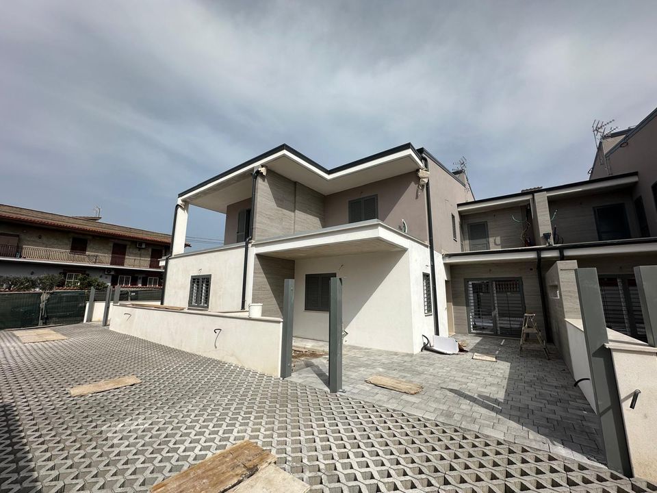Villa i Guidonia Montecelio, Rome - foto 3