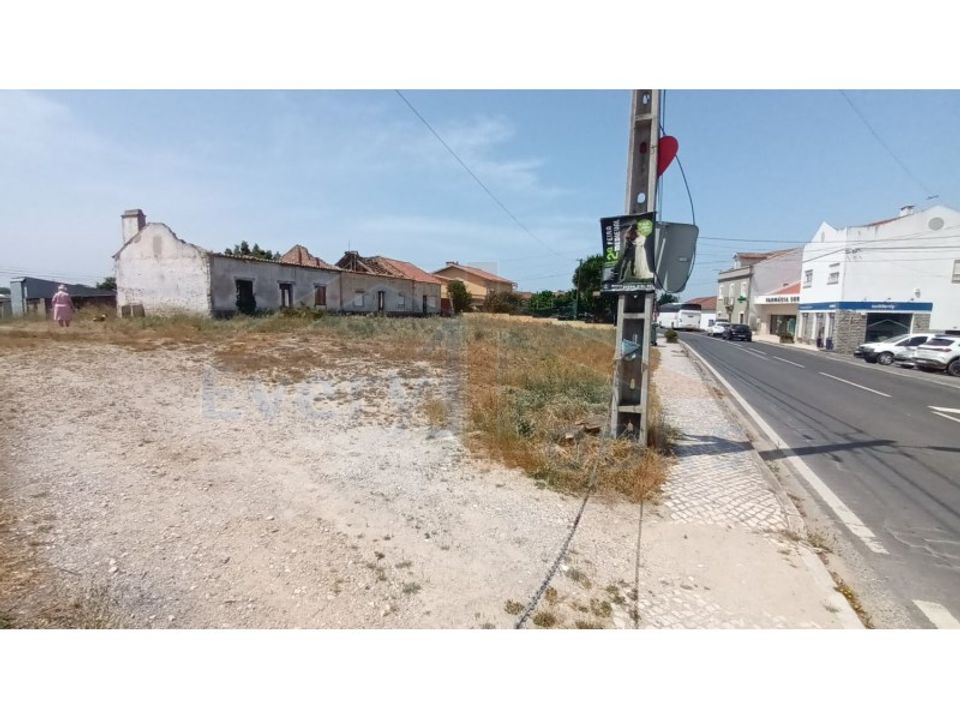 Helårsgrund i Serra de El Rei, Leiria - foto 4