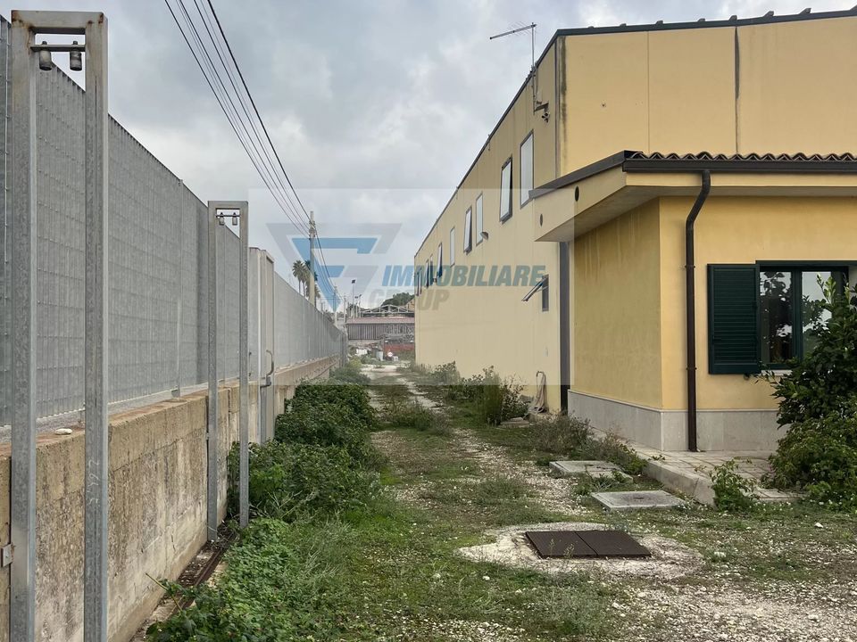 Erhvervsejendom i Melilli, Siracusa - foto 3
