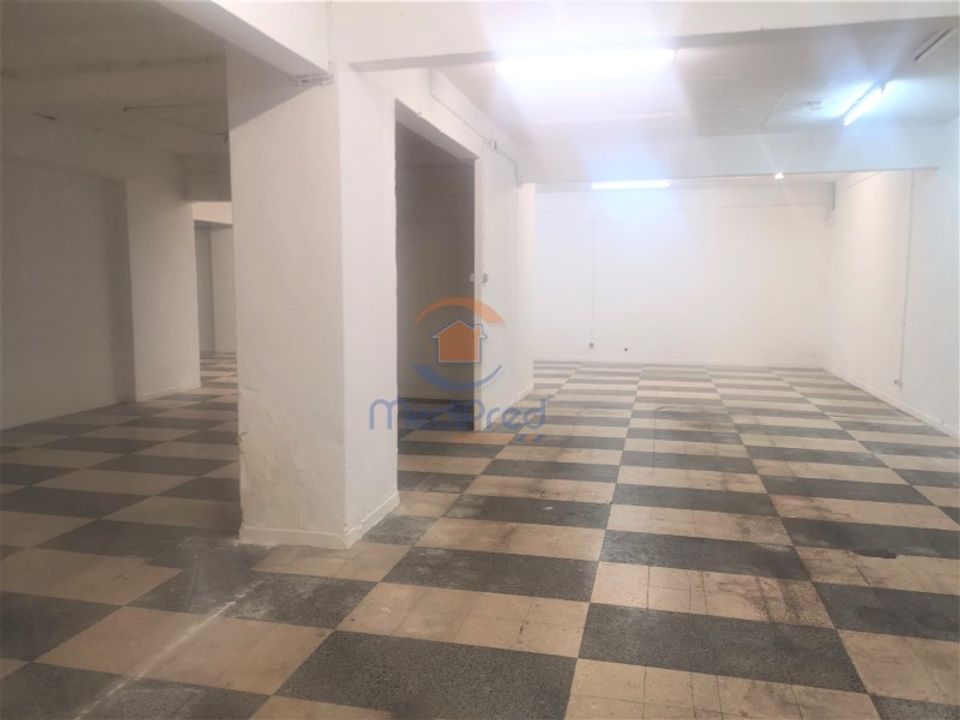 Erhvervsejendom i Odivelas, Lisbon - foto 5