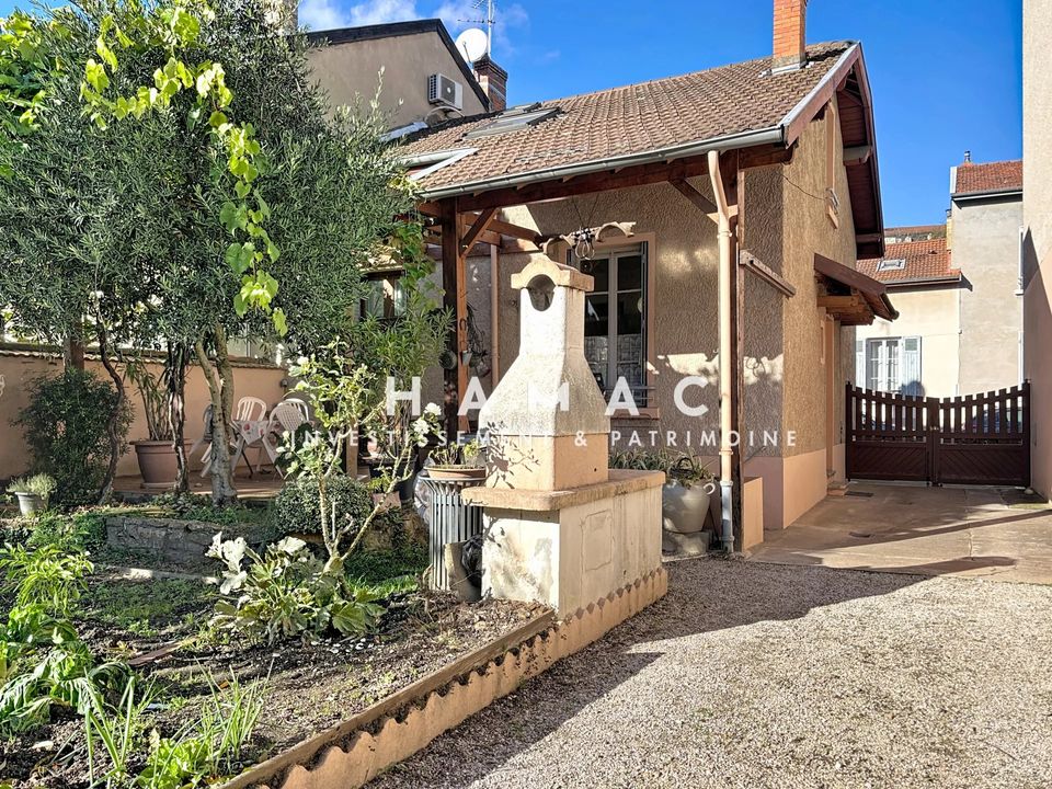 Villa i Oullins-Pierre-Benite, Rhone - foto 1