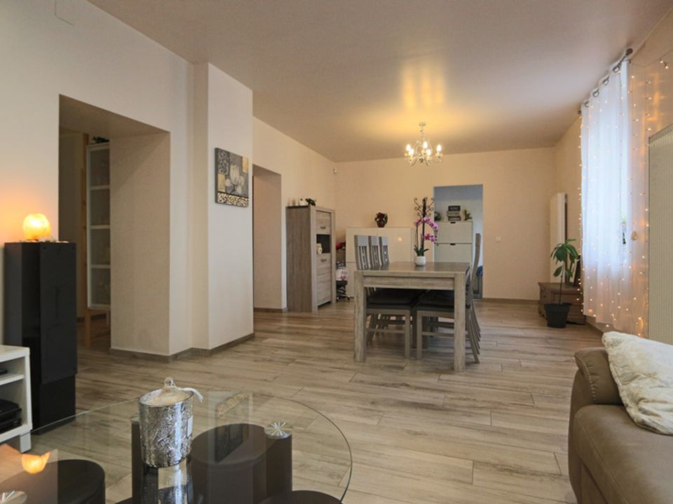 Casa de pueblo en Clouange, Moselle - foto 2