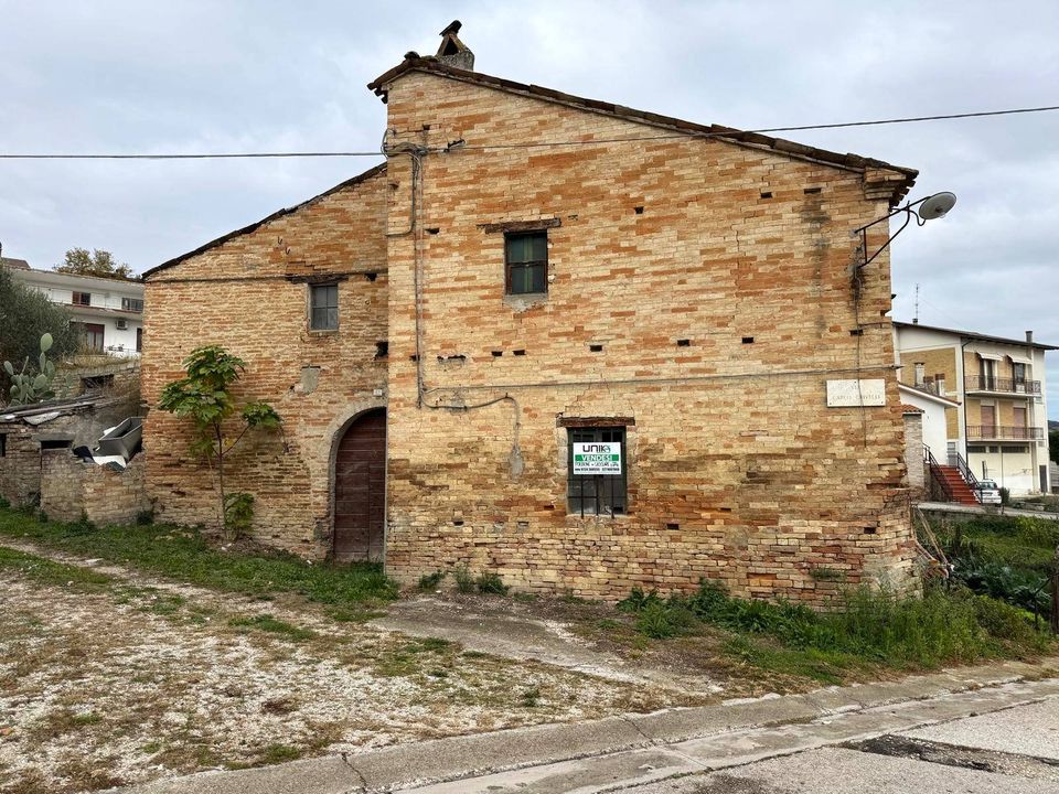 Landejendom i Monterubbiano, Fermo - foto 1