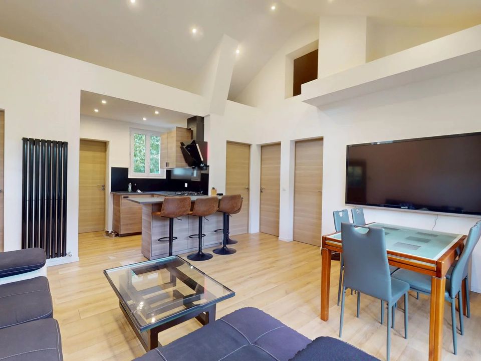 Villa i Coubron, Seine-Saint-Denis - foto 2