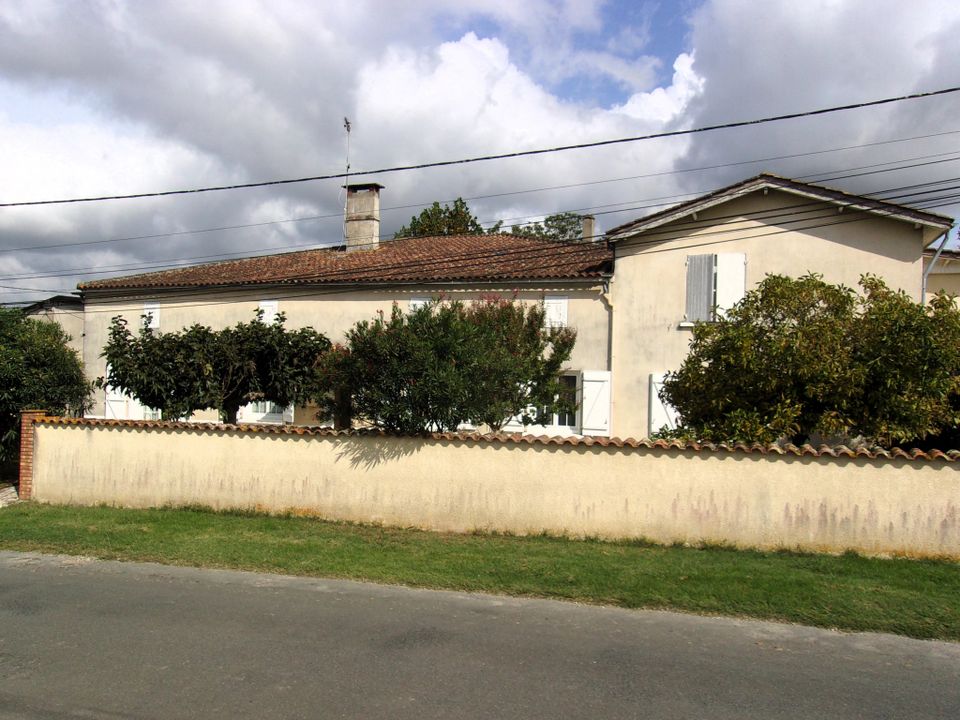 Landsbyhus i Gironde-sur-Dropt, Gironde - foto 1