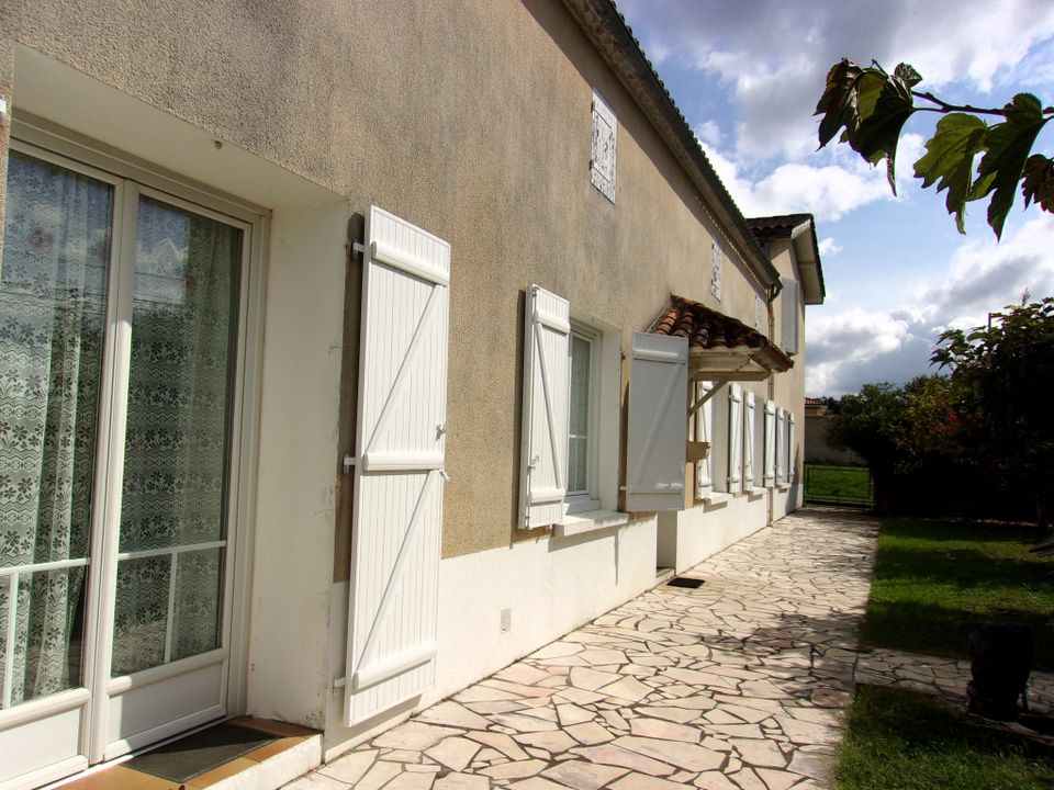 Landsbyhus i Gironde-sur-Dropt, Gironde - foto 2