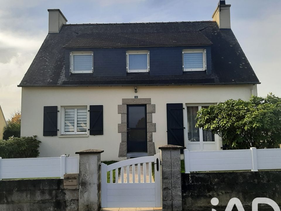 Landsbyhus i Saint-Goazec, Finistere - foto 1