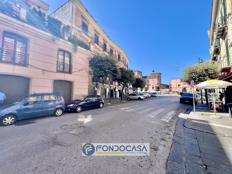 Erhvervsejendom i Sant'Antimo, Naples - foto 2