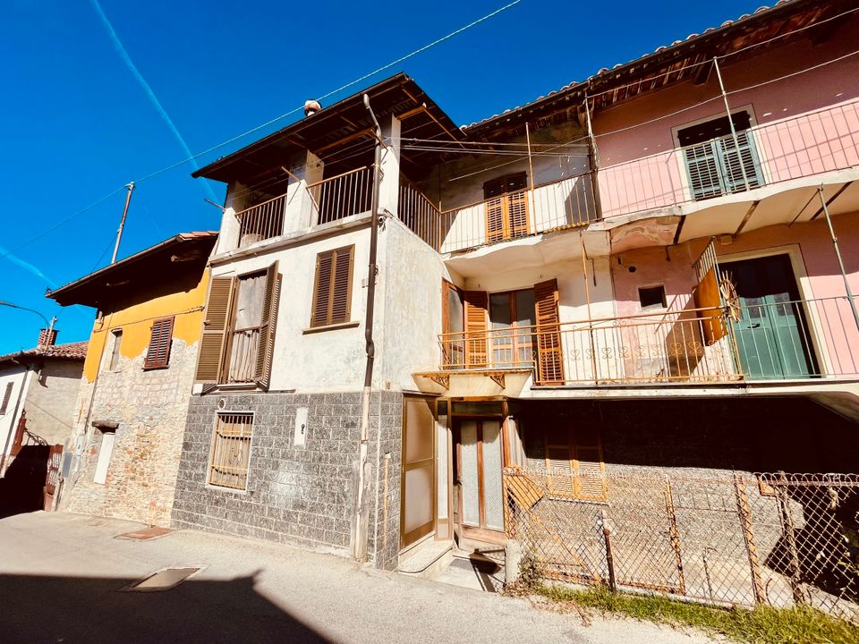 Byhus i Belvedere Langhe, Cuneo - foto 1