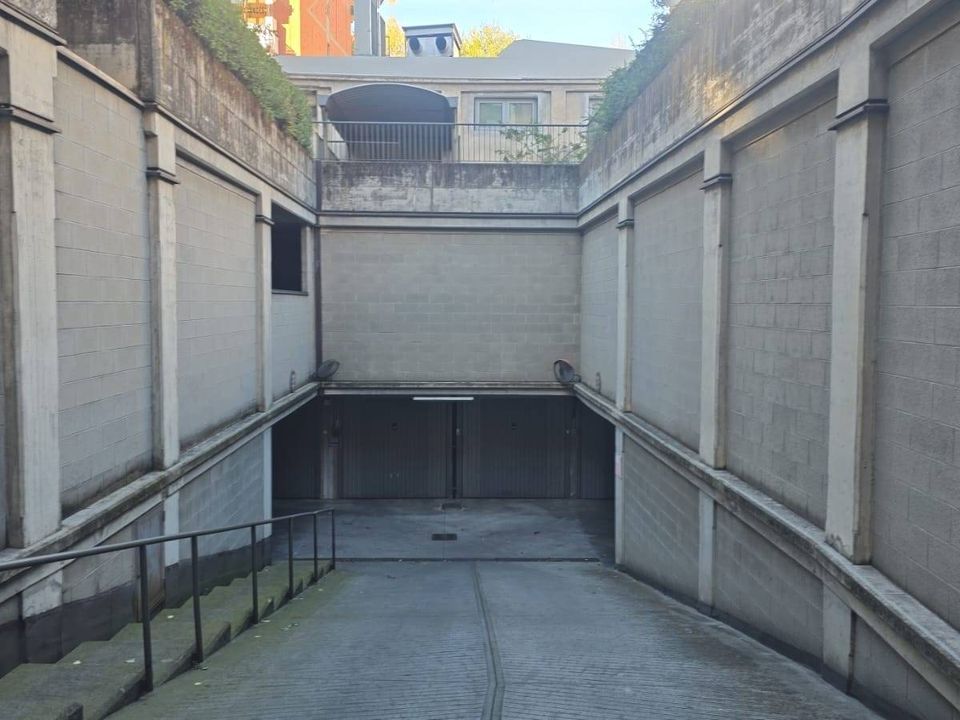 Parkeringsplass i Torino, Turin - bilde 4