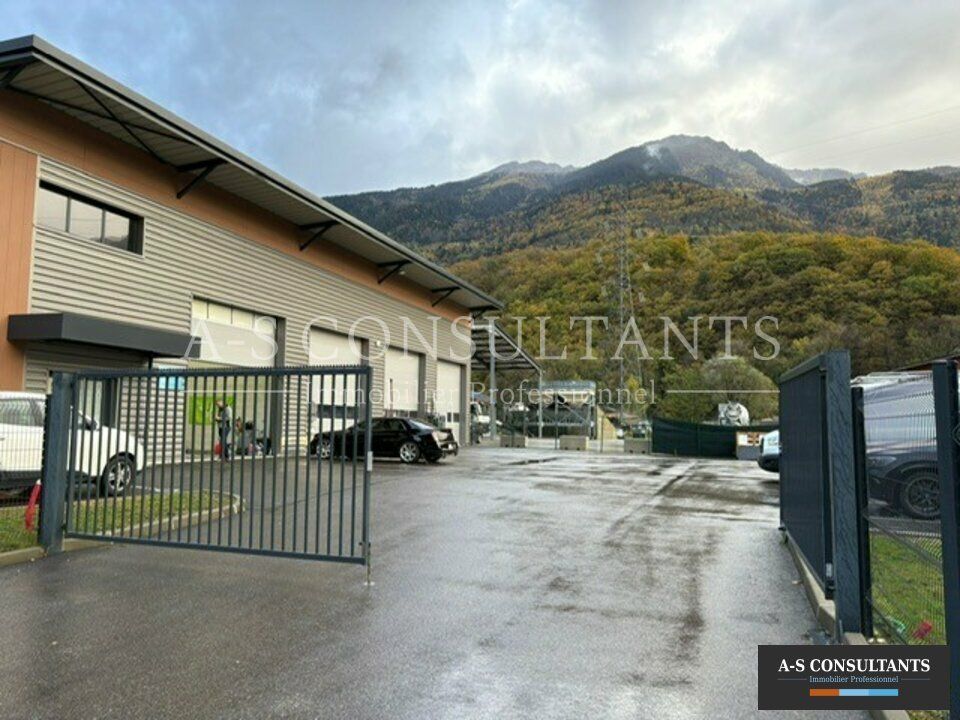 Erhvervsejendom i Albertville, Savoie - foto 1