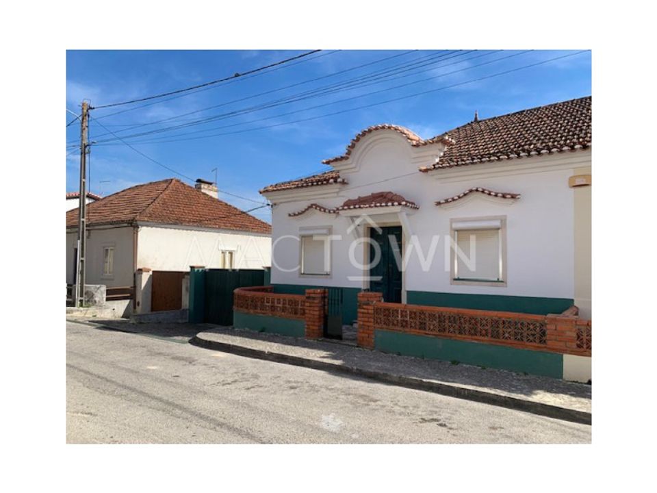 Villa em Alcanena, Santarem - foto 1