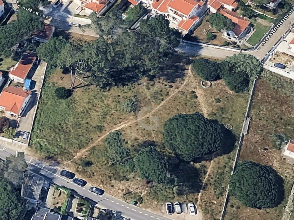 Helårsgrund i Almocageme, Lisbon - foto 1