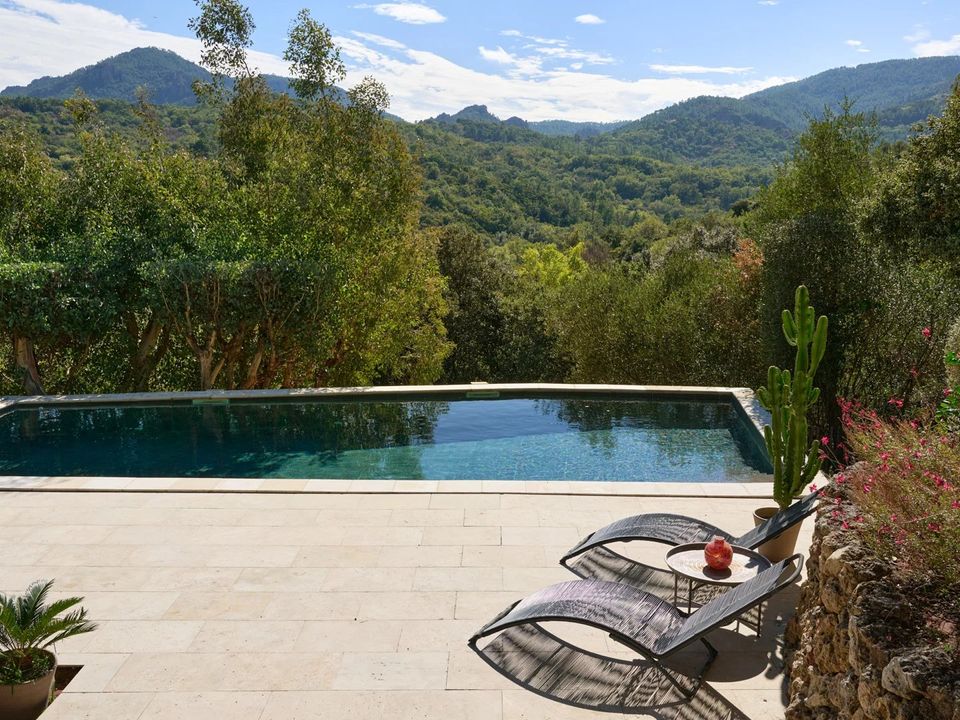 Villa i Mandelieu-la-Napoule, Alpes-Maritimes - foto 1