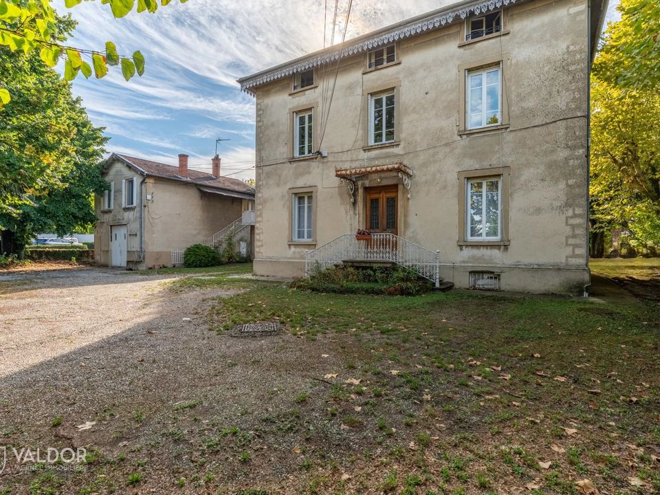 Villa i Sathonay-Camp, Rhone - foto 2