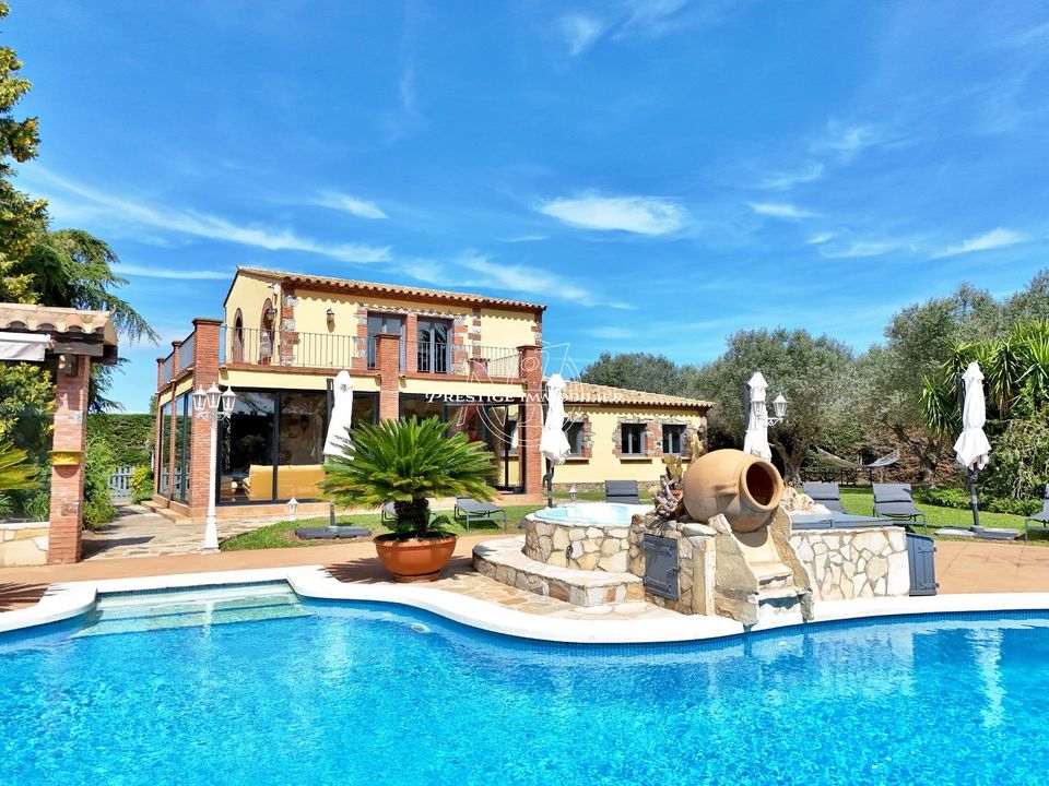 Villa i Peralada, Gerona - foto 1