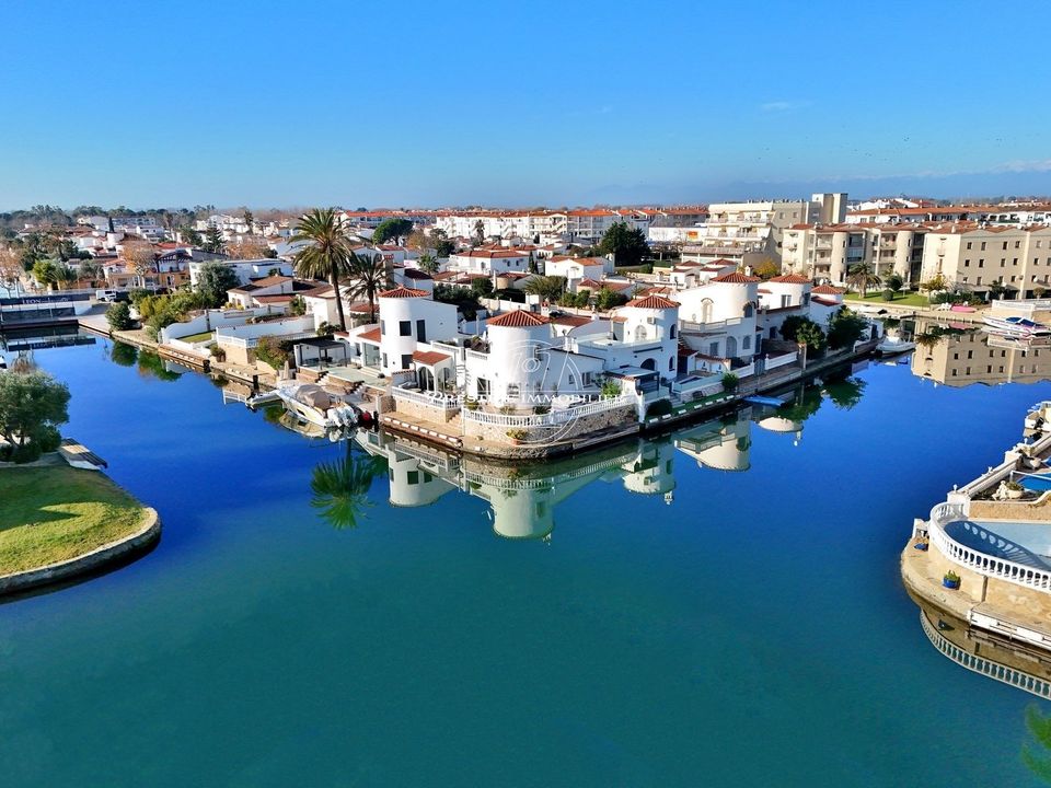 Villa i Castello D'empuries, Gerona - bilde 4