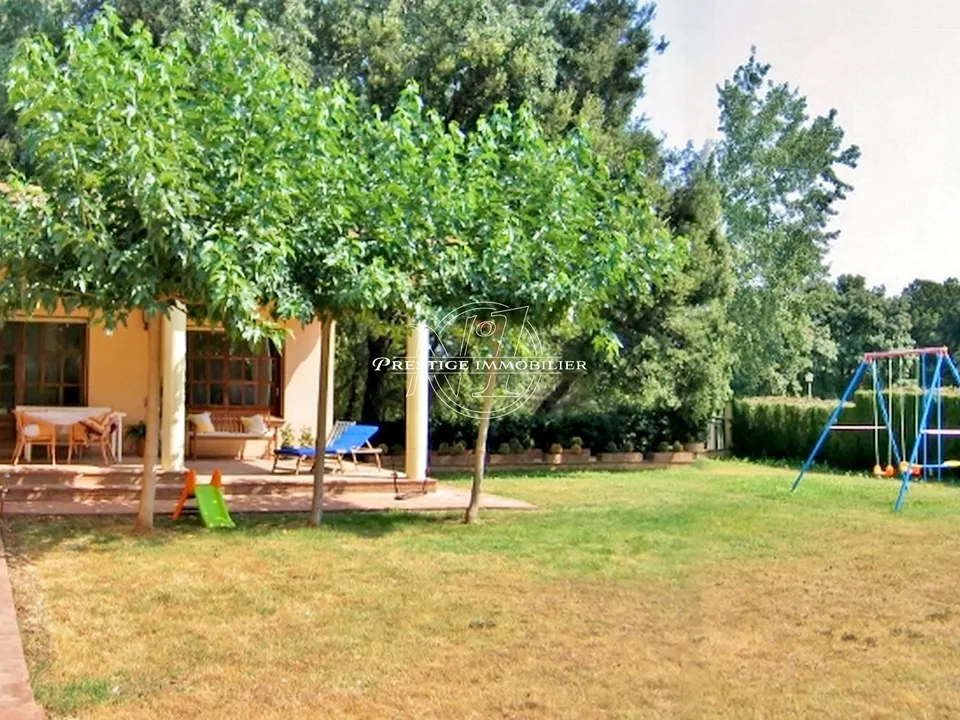 Villa i Avinyonet De Puigventos, Gerona - foto 3