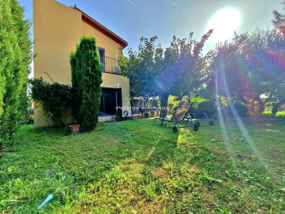 Villa en Sant Miquel De Fluvia, Gerona - foto 2