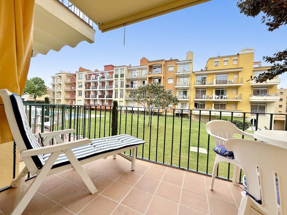 Lejlighed i Empuriabrava, Gerona - foto 2