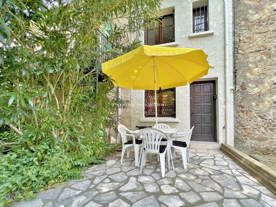 Lejlighed i Le Boulou, Pyrenees-Orientales - foto 1