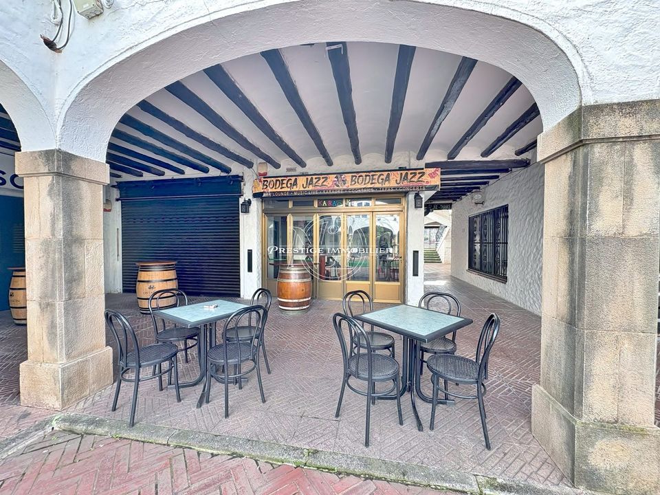 Erhvervsejendom i Empuriabrava, Gerona - foto 2