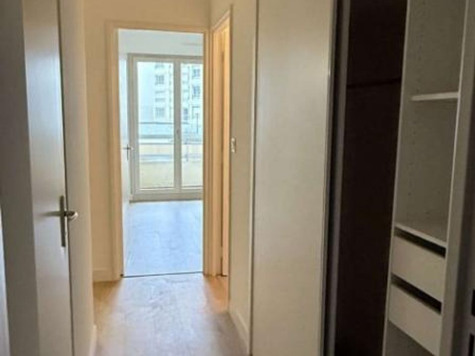 Apartment in Angers, Maine-et-Loire - photo 5
