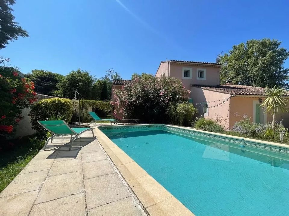 Villa in Taillades, Vaucluse - photo 2