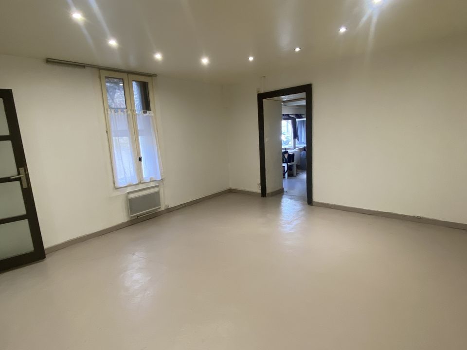 Landsbyhus i Saussines, Herault - foto 1