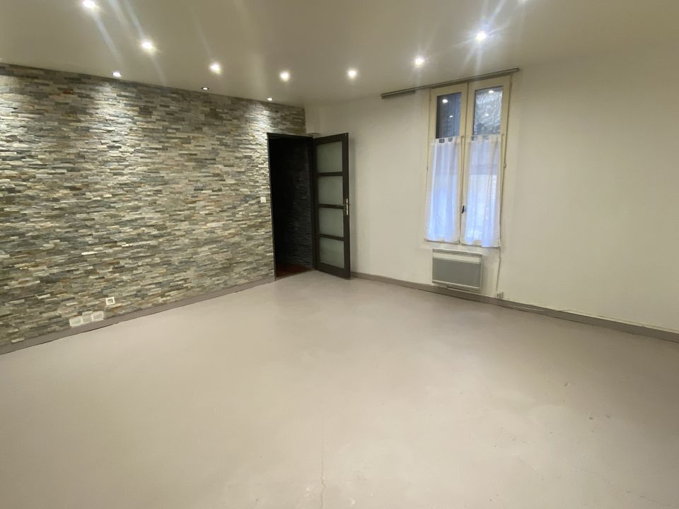 Landsbyhus i Saussines, Herault - foto 2