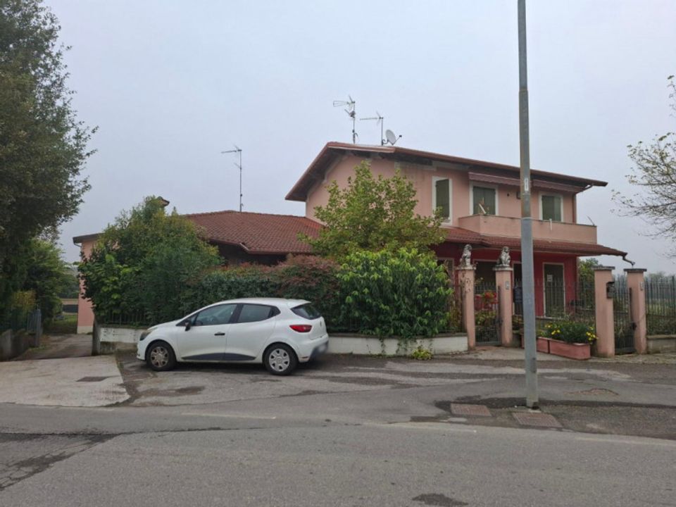Lejlighed i Milzano, Brescia - foto 1