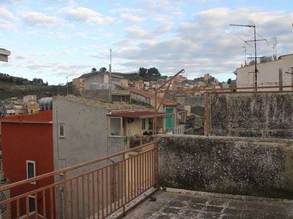 Rekkehus i Cianciana, Agrigento - bilde 2
