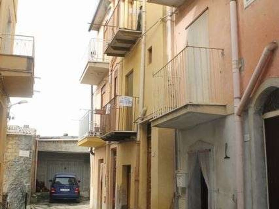 Rekkehus i Cianciana, Agrigento - bilde 1