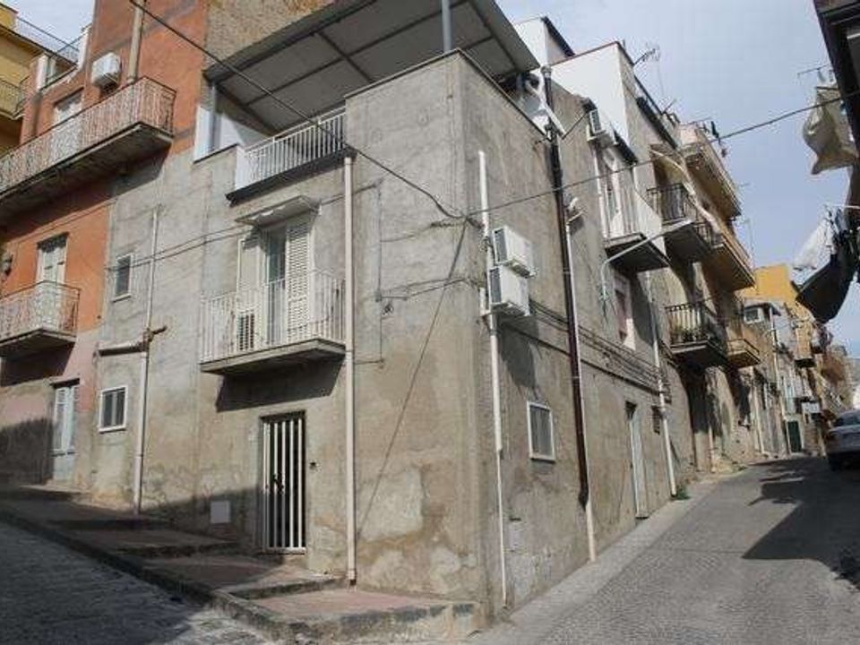 Byhus i Cianciana, Agrigento - foto 2