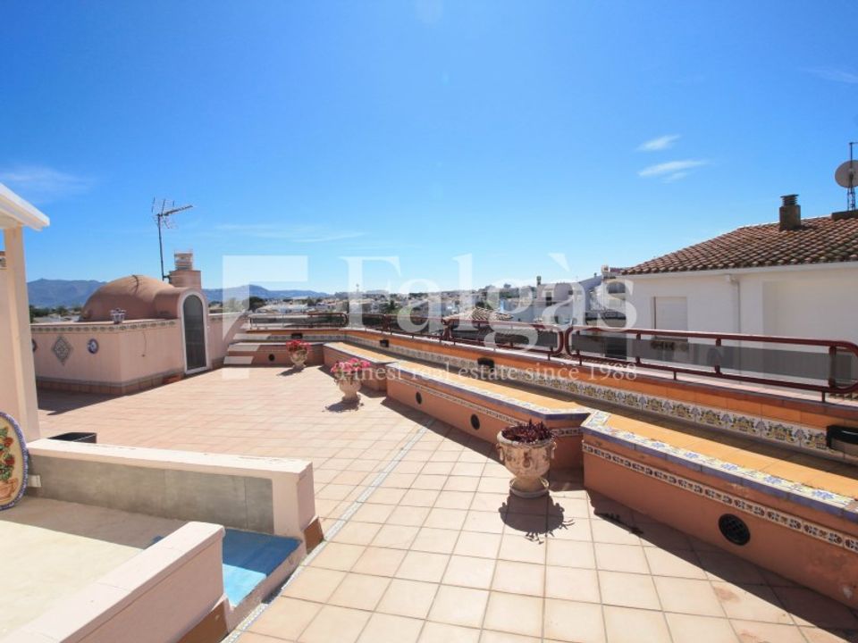 Lejlighed i Empuriabrava, Gerona - foto 3